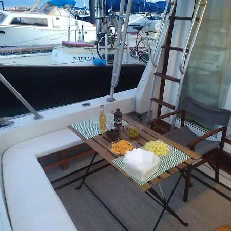 Botel Boat Experience Corralejo
