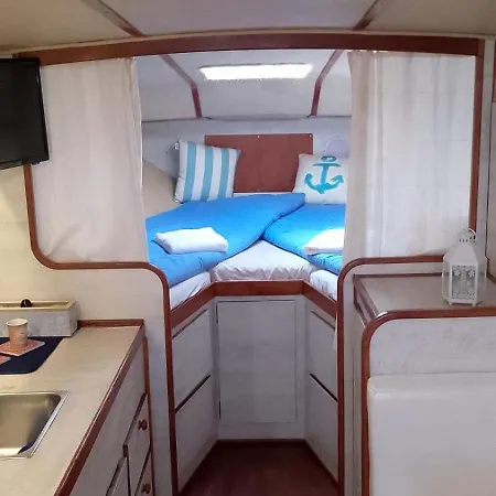 Boat Experience Botel *