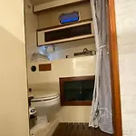 Úszó hotel Boat Experience