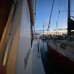 Úszó hotel Boat Experience