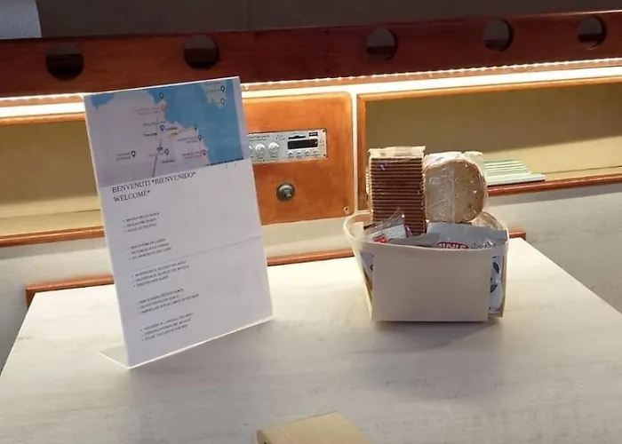 船上ホテル Boat Experience