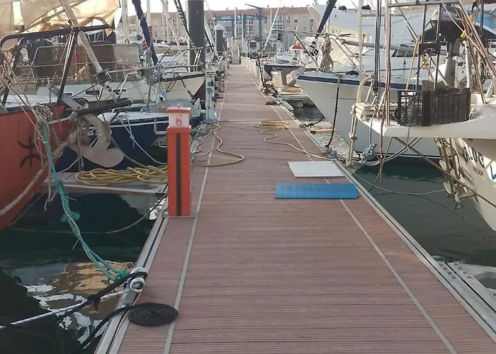 船上ホテル Boat Experience